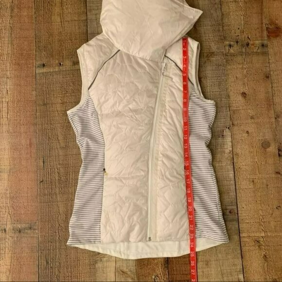 Mondetta womens small down feather puffer vest gray white striped oversized neck - Picture 5 of 13